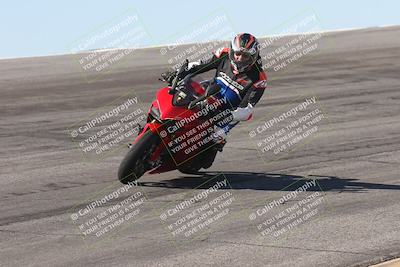 media/Oct-13-2025-Moto Forza (Mon) [[a66d839500]]/3-B Group/Session 2 (Bowl)/